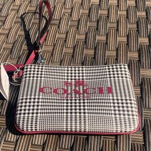 Coach Small Wristlet Glenplaid Print Cranberry Multi-Brand New